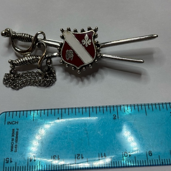 Mid-century Renaissance broach - Picture 3 of 6